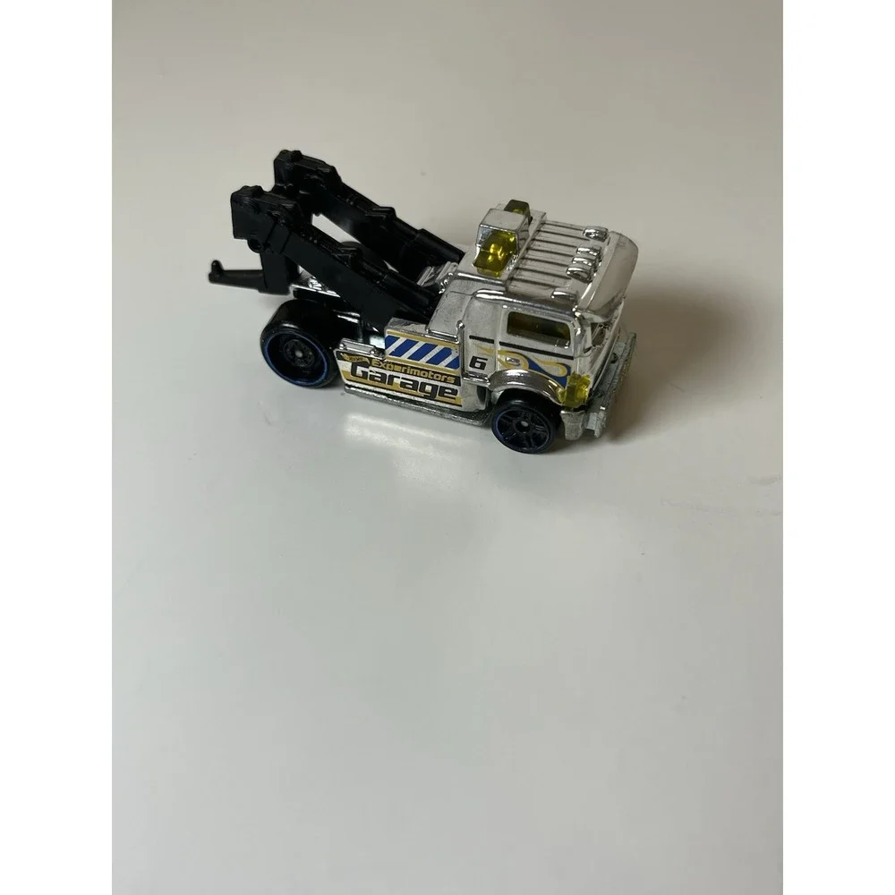 Hot Wheels Heavy Hitcher Blue Experimotors FYB59 M50 2016 Loose‎